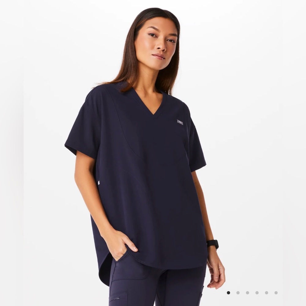 Halle Navy V-Neck Tunic Scrub Top Small